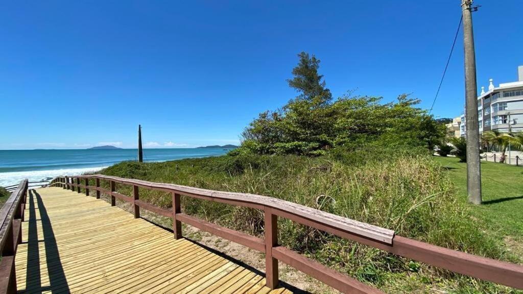 Solar Das Ilhas - Aconchegante Apartamento Na Linda Praia De 4 Ilhas Bombinhas Dış mekan fotoğraf