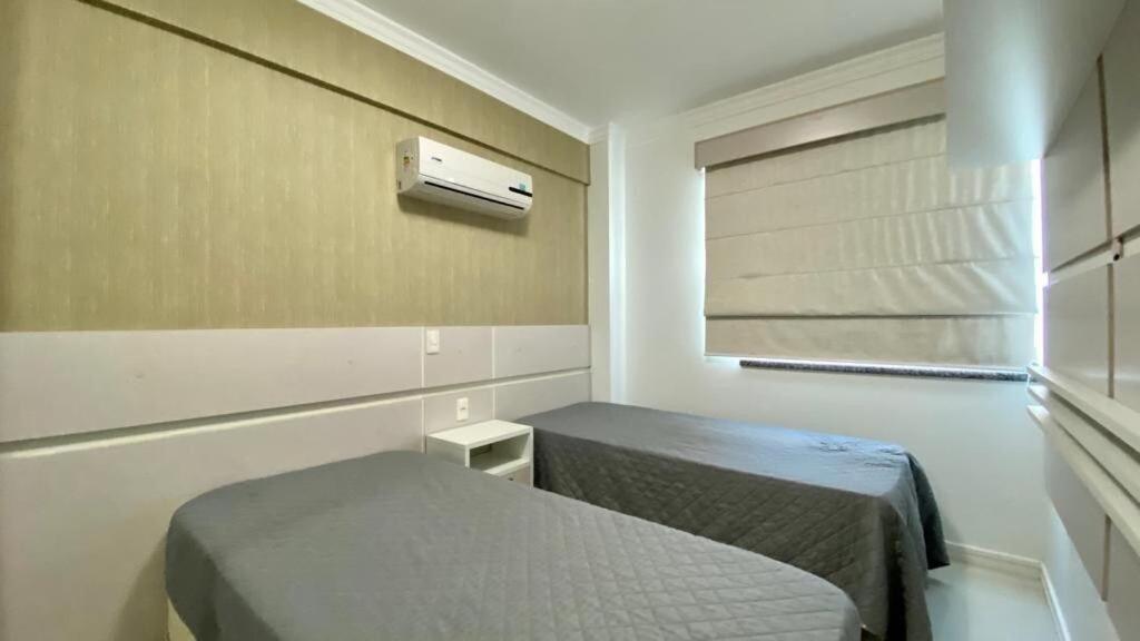 Solar Das Ilhas - Aconchegante Apartamento Na Linda Praia De 4 Ilhas Bombinhas Dış mekan fotoğraf